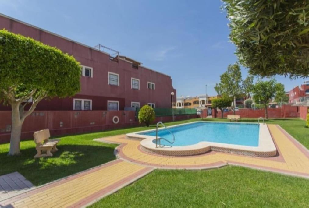 Lago De Sanabria Torrevieja Exteriör bild